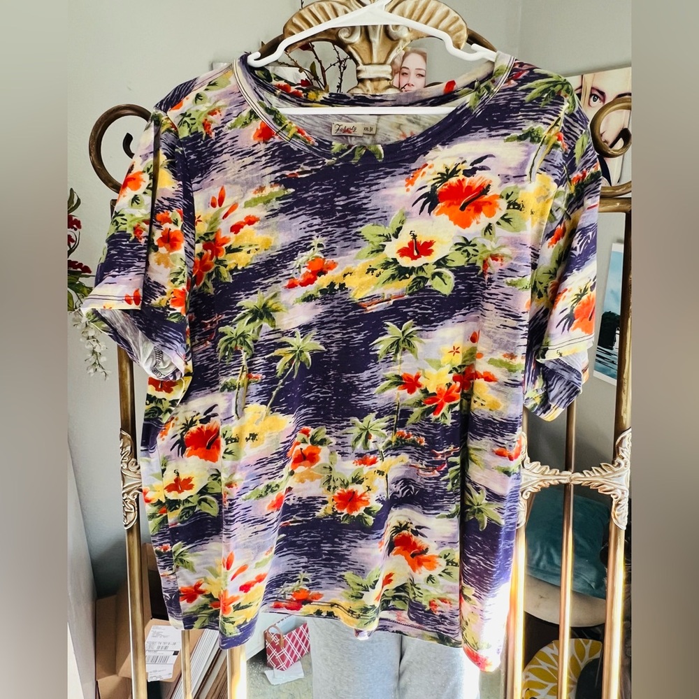 Faherty Tropical Tee